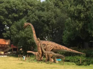Jurassic Theme Park